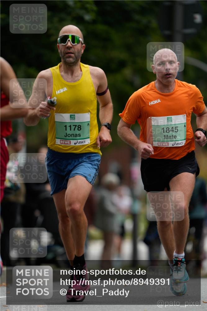 21.09.2025 - PSD Bank Halbmarathon Patografie http://msf.ph/oto/8949391 21.09.2025 09:52:21 Laufen 1178, 1845 meine-sportfotos.de