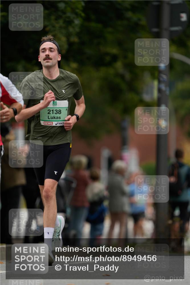 21.09.2025 - PSD Bank Halbmarathon Patografie http://msf.ph/oto/8949456 21.09.2025 10:04:47 Laufen 2138 meine-sportfotos.de