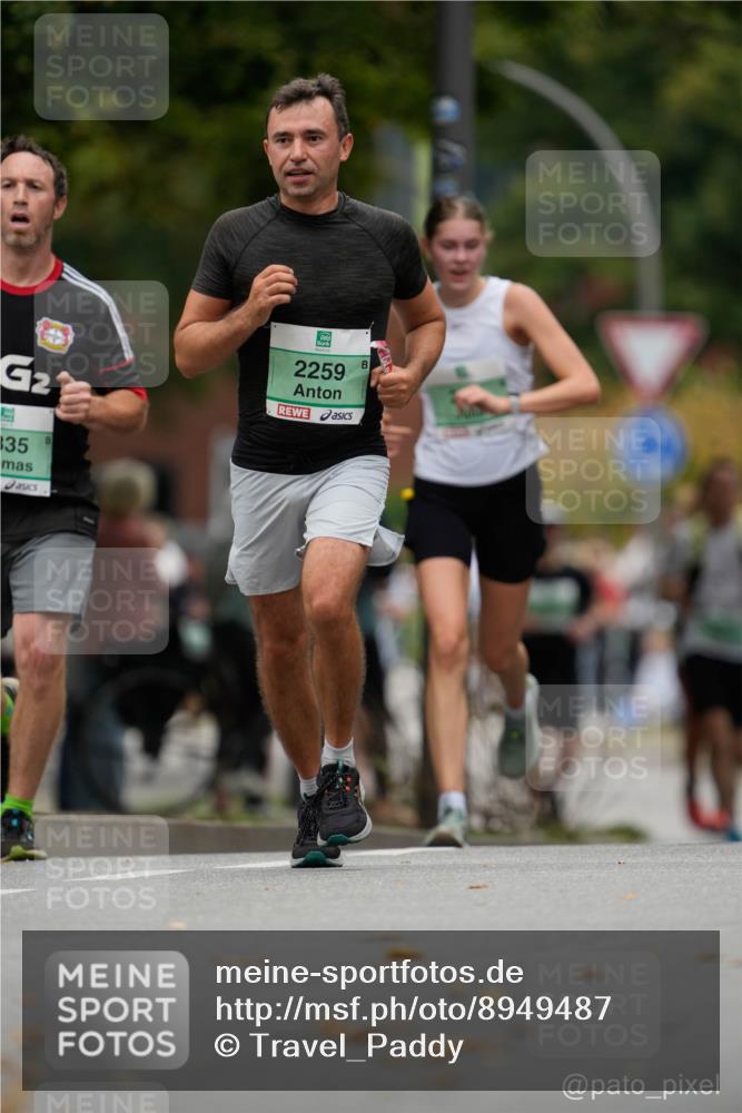 21.09.2025 - PSD Bank Halbmarathon Patografie http://msf.ph/oto/8949487 21.09.2025 10:11:22 Laufen 2, 835, 2259 meine-sportfotos.de