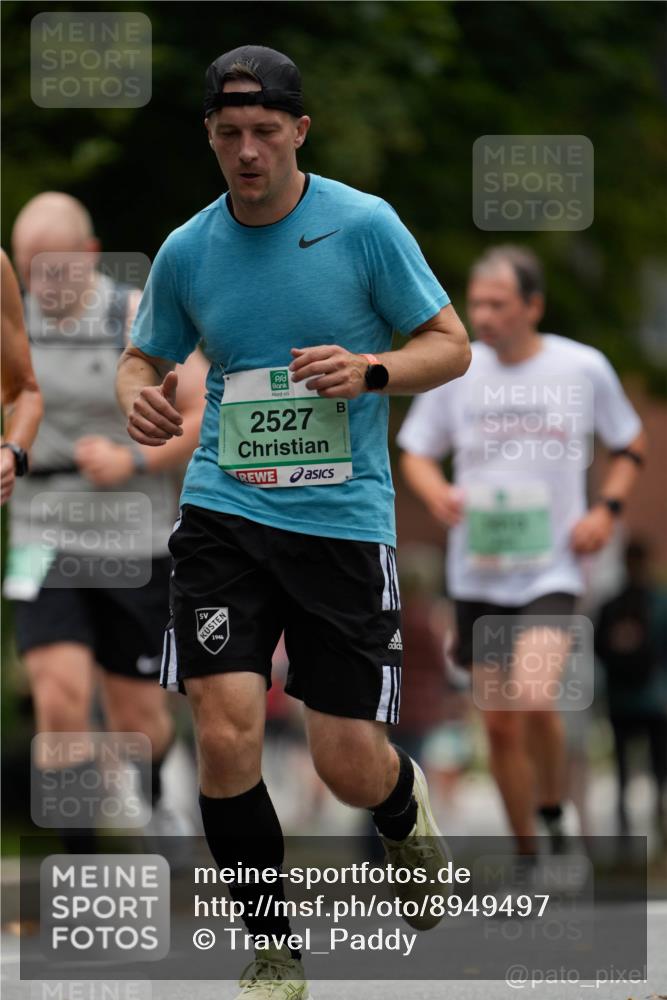 21.09.2025 - PSD Bank Halbmarathon Patografie http://msf.ph/oto/8949497 21.09.2025 10:12:51 Laufen 1946, 2527 meine-sportfotos.de