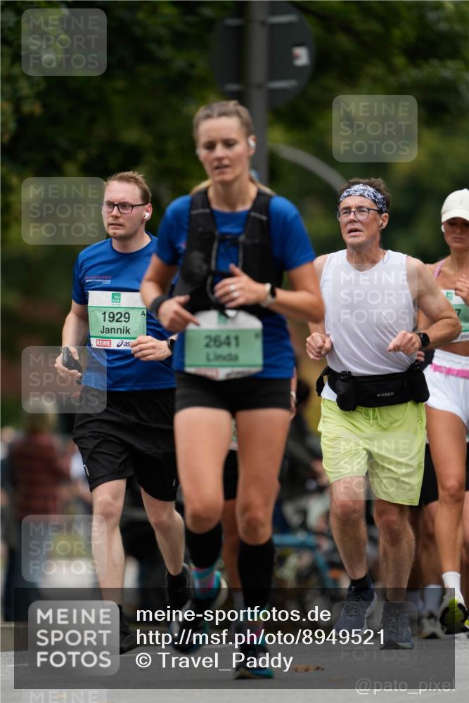21.09.2025 - PSD Bank Halbmarathon Patografie http://msf.ph/oto/8949521 21.09.2025 10:18:10 Laufen 1929, 2641 meine-sportfotos.de
