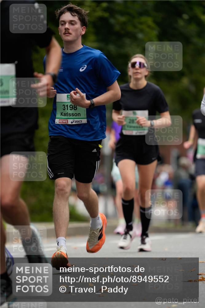 21.09.2025 - PSD Bank Halbmarathon Patografie http://msf.ph/oto/8949552 21.09.2025 10:20:18 Laufen 3198, 287 meine-sportfotos.de