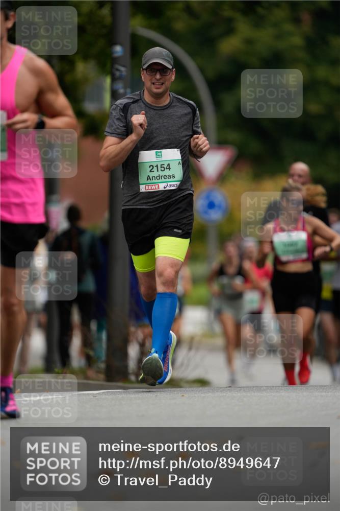 21.09.2025 - PSD Bank Halbmarathon Patografie http://msf.ph/oto/8949647 21.09.2025 10:06:51 Laufen 2154 meine-sportfotos.de