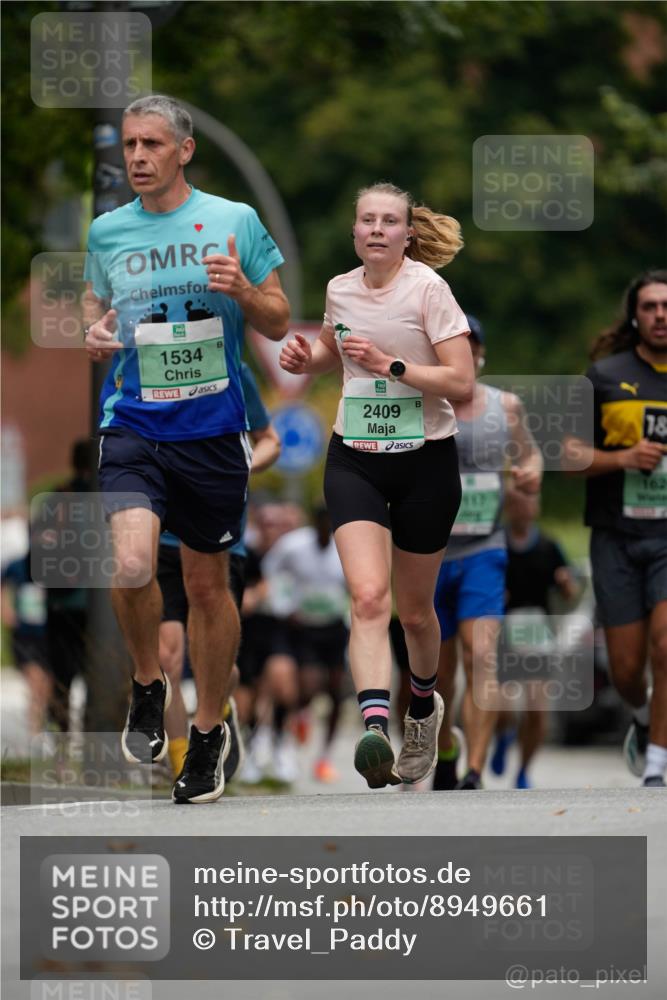 21.09.2025 - PSD Bank Halbmarathon Patografie http://msf.ph/oto/8949661 21.09.2025 10:08:37 Laufen 1534, 2409, 18, 162 meine-sportfotos.de