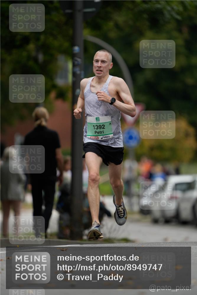 21.09.2025 - PSD Bank Halbmarathon Patografie http://msf.ph/oto/8949747 21.09.2025 09:47:38 Laufen 1392 meine-sportfotos.de