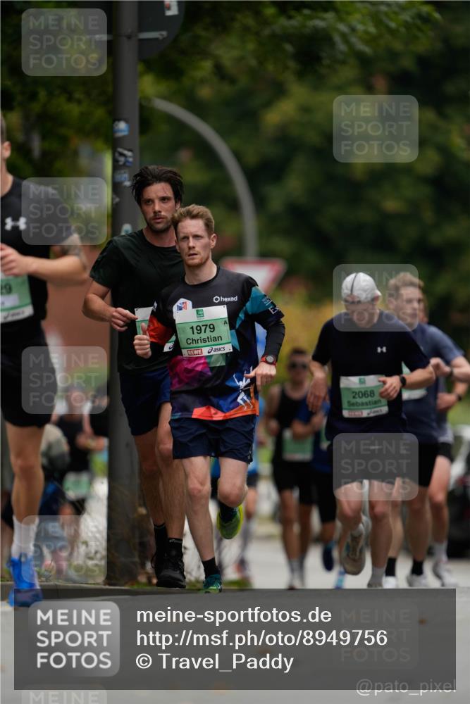 21.09.2025 - PSD Bank Halbmarathon Patografie http://msf.ph/oto/8949756 21.09.2025 09:59:42 Laufen 29, 1979, 2068 meine-sportfotos.de