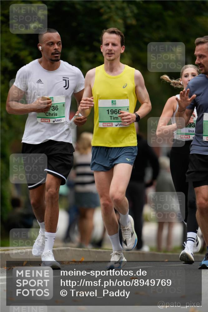 21.09.2025 - PSD Bank Halbmarathon Patografie http://msf.ph/oto/8949769 21.09.2025 10:07:05 Laufen 736, 1966, 93 meine-sportfotos.de