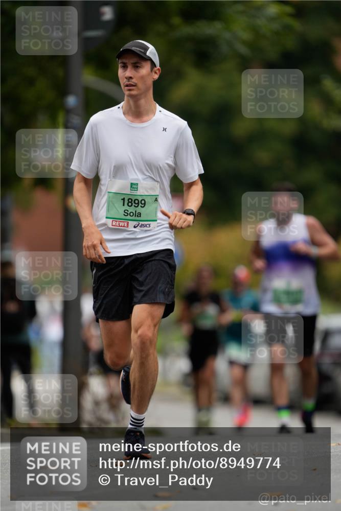 21.09.2025 - PSD Bank Halbmarathon Patografie http://msf.ph/oto/8949774 21.09.2025 10:07:17 Laufen 1899 meine-sportfotos.de