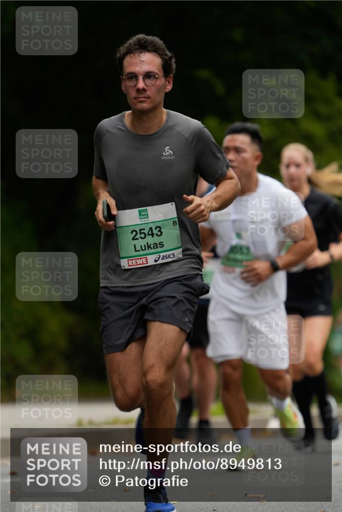 21.09.2025 - PSD Bank Halbmarathon Patografie http://msf.ph/oto/8949813 21.09.2025 10:21:33 Laufen 2543, 1013 meine-sportfotos.de