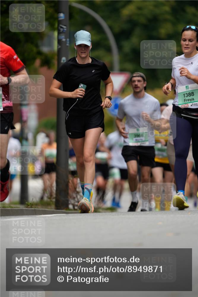 21.09.2025 - PSD Bank Halbmarathon Patografie http://msf.ph/oto/8949871 21.09.2025 10:24:02 Laufen 3966, 1388 meine-sportfotos.de