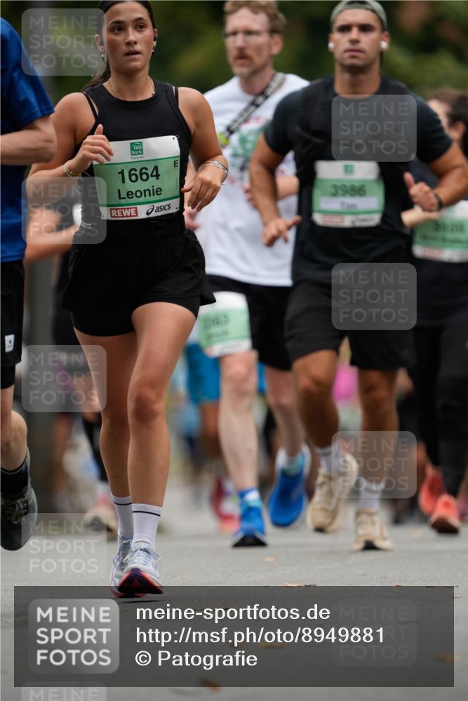 21.09.2025 - PSD Bank Halbmarathon Patografie http://msf.ph/oto/8949881 21.09.2025 10:24:25 Laufen 1664, 3986 meine-sportfotos.de