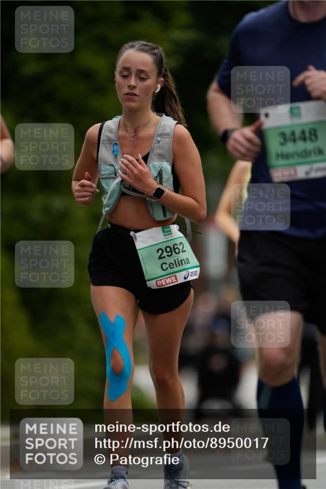 21.09.2025 - PSD Bank Halbmarathon Patografie http://msf.ph/oto/8950017 21.09.2025 10:29:33 Laufen 2962, 3448 meine-sportfotos.de