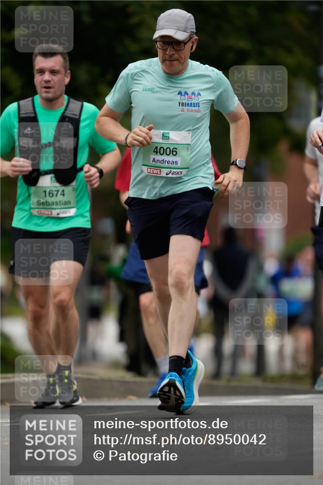 21.09.2025 - PSD Bank Halbmarathon Patografie http://msf.ph/oto/8950042 21.09.2025 10:30:38 Laufen 1674, 20, 20, 4006 meine-sportfotos.de