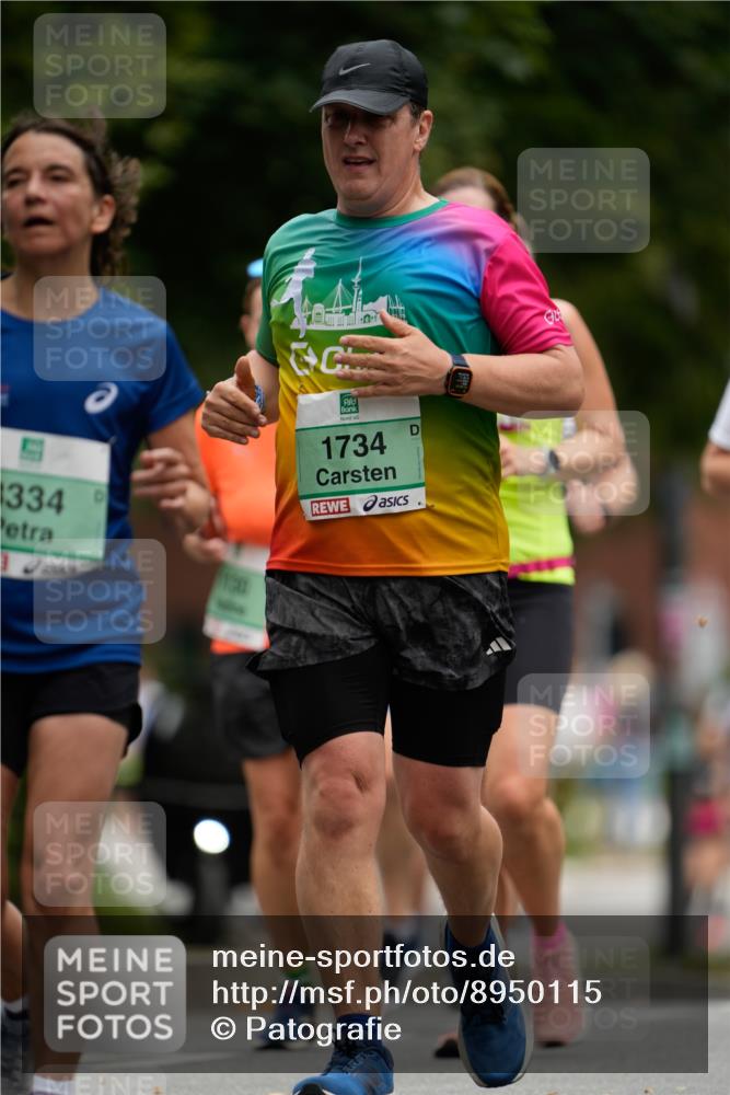 21.09.2025 - PSD Bank Halbmarathon Patografie http://msf.ph/oto/8950115 21.09.2025 10:33:46 Laufen 334, 1734 meine-sportfotos.de