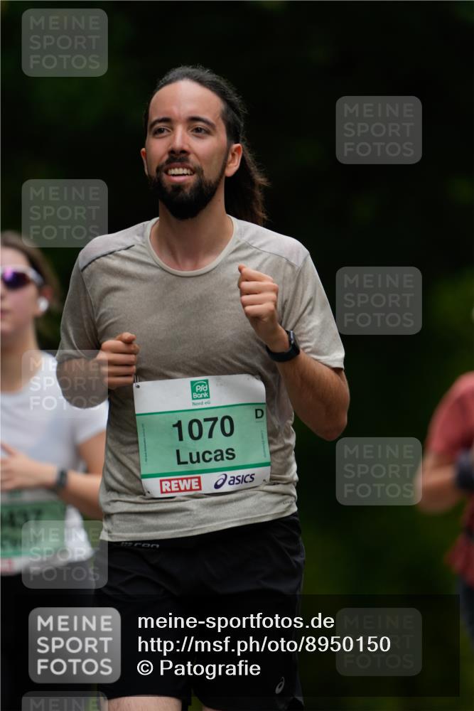 21.09.2025 - PSD Bank Halbmarathon Patografie http://msf.ph/oto/8950150 21.09.2025 10:35:10 Laufen 437, 1070 meine-sportfotos.de