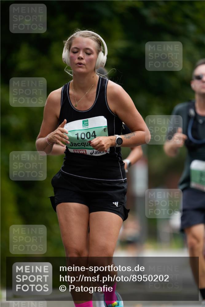 21.09.2025 - PSD Bank Halbmarathon Patografie http://msf.ph/oto/8950202 21.09.2025 10:37:00 Laufen 1004 meine-sportfotos.de