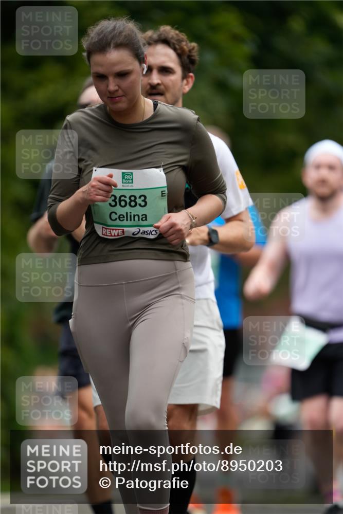 21.09.2025 - PSD Bank Halbmarathon Patografie http://msf.ph/oto/8950203 21.09.2025 10:37:01 Laufen 3683 meine-sportfotos.de