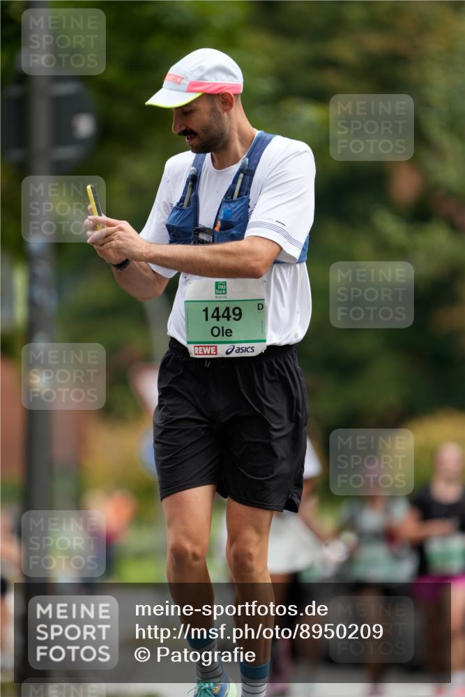 21.09.2025 - PSD Bank Halbmarathon Patografie http://msf.ph/oto/8950209 21.09.2025 10:37:13 Laufen 1449 meine-sportfotos.de