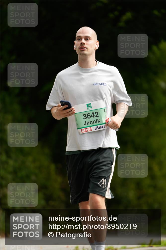 21.09.2025 - PSD Bank Halbmarathon Patografie http://msf.ph/oto/8950219 21.09.2025 10:38:05 Laufen 3642 meine-sportfotos.de