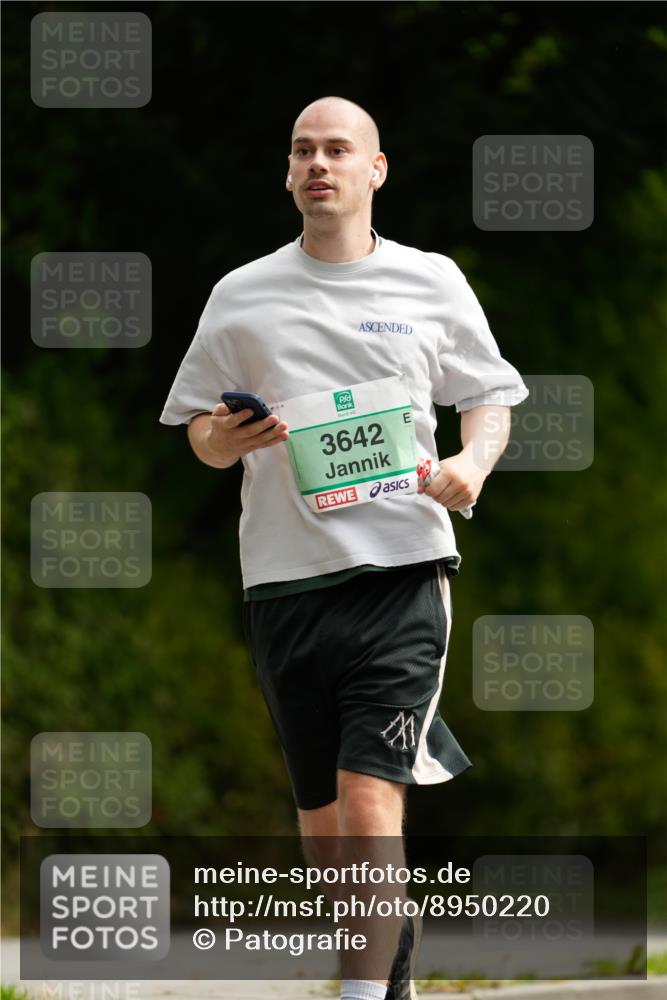 21.09.2025 - PSD Bank Halbmarathon Patografie http://msf.ph/oto/8950220 21.09.2025 10:38:05 Laufen 3642 meine-sportfotos.de