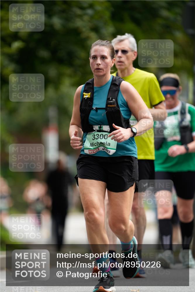 21.09.2025 - PSD Bank Halbmarathon Patografie http://msf.ph/oto/8950226 21.09.2025 10:38:21 Laufen 3300 meine-sportfotos.de
