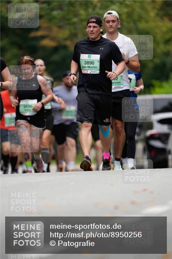 21.09.2025 - PSD Bank Halbmarathon Patografie http://msf.ph/oto/8950256 21.09.2025 10:39:47 Laufen 3436, 3890 meine-sportfotos.de