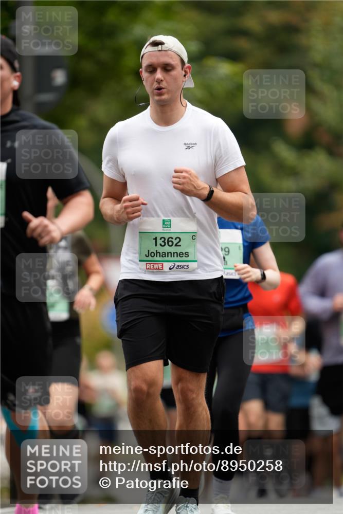 21.09.2025 - PSD Bank Halbmarathon Patografie http://msf.ph/oto/8950258 21.09.2025 10:39:55 Laufen 4, 1362, 9 meine-sportfotos.de