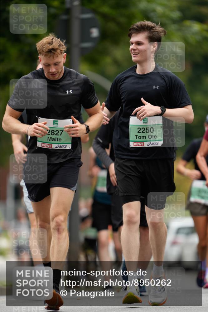 21.09.2025 - PSD Bank Halbmarathon Patografie http://msf.ph/oto/8950262 21.09.2025 10:40:04 Laufen 8, 2827, 2250 meine-sportfotos.de