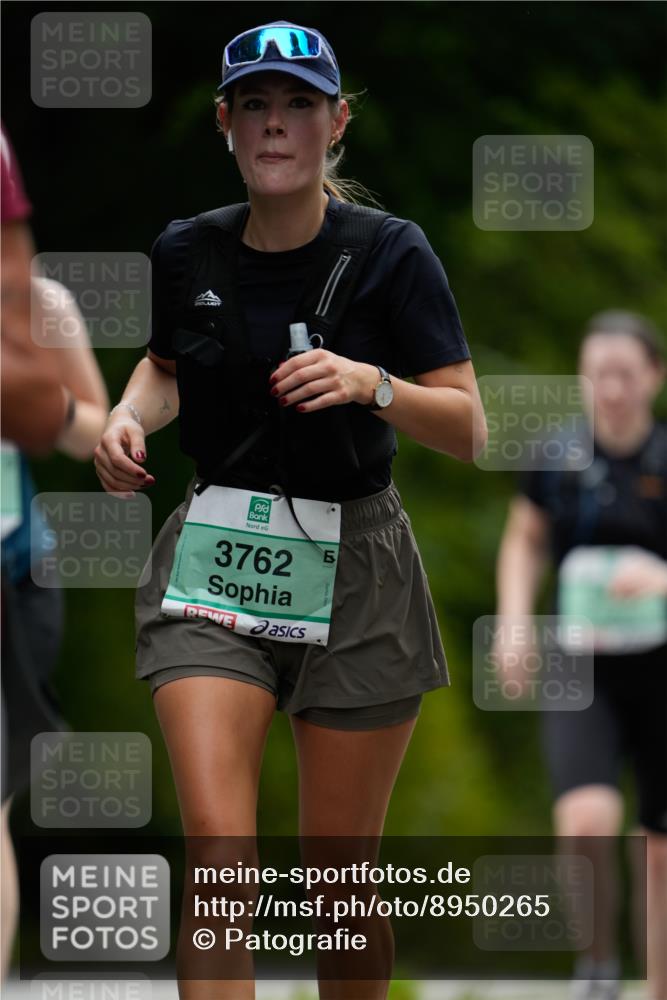 21.09.2025 - PSD Bank Halbmarathon Patografie http://msf.ph/oto/8950265 21.09.2025 10:40:14 Laufen 3762 meine-sportfotos.de