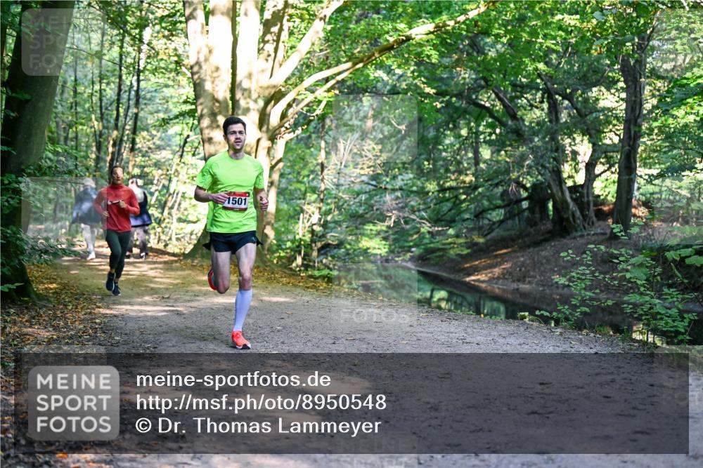 28.09.2025 - 33. Volkslauf durch das schöne Alstertal Dr. Thomas Lammeyer http://msf.ph/oto/8950548 28.09.2025 10:12:30 Laufen 1501 meine-sportfotos.de
