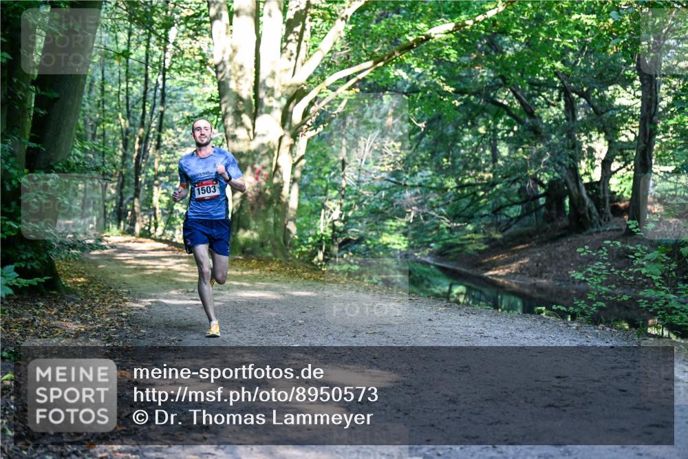 28.09.2025 - 33. Volkslauf durch das schöne Alstertal Dr. Thomas Lammeyer http://msf.ph/oto/8950573 28.09.2025 10:12:46 Laufen 1503 meine-sportfotos.de