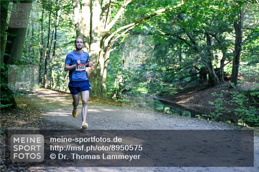 28.09.2025 - 33. Volkslauf durch das schöne Alstertal Dr. Thomas Lammeyer http://msf.ph/oto/8950575 28.09.2025 10:12:46 Laufen 1503 meine-sportfotos.de