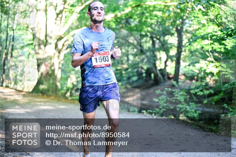 28.09.2025 - 33. Volkslauf durch das schöne Alstertal Dr. Thomas Lammeyer http://msf.ph/oto/8950584 28.09.2025 10:12:47 Laufen 1503 meine-sportfotos.de