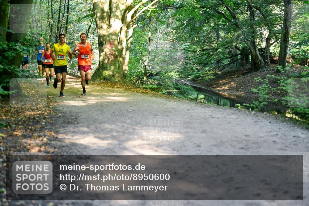28.09.2025 - 33. Volkslauf durch das schöne Alstertal Dr. Thomas Lammeyer http://msf.ph/oto/8950600 28.09.2025 10:13:45 Laufen 150, 1002, 1505, 1506 meine-sportfotos.de