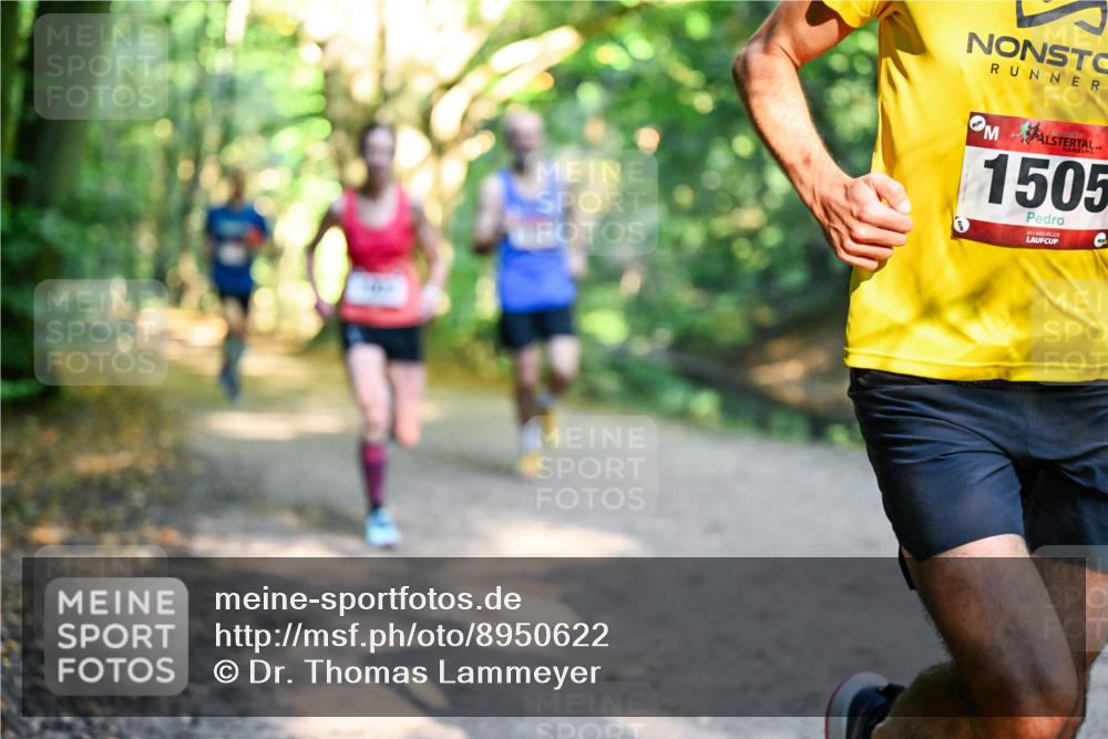 28.09.2025 - 33. Volkslauf durch das schöne Alstertal Dr. Thomas Lammeyer http://msf.ph/oto/8950622 28.09.2025 10:13:49 Laufen 1505 meine-sportfotos.de