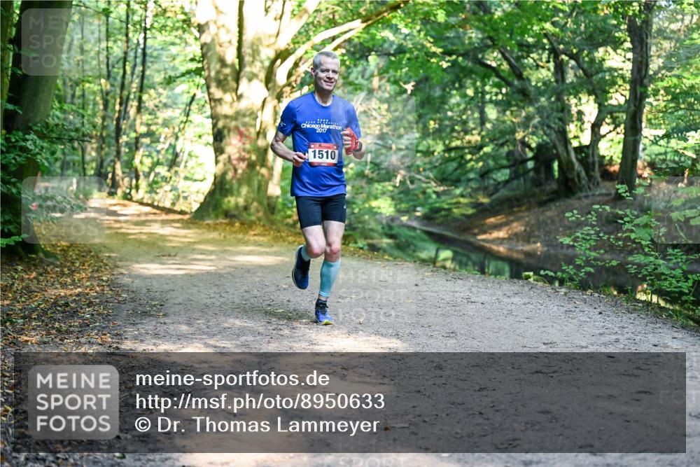 28.09.2025 - 33. Volkslauf durch das schöne Alstertal Dr. Thomas Lammeyer http://msf.ph/oto/8950633 28.09.2025 10:13:51 Laufen 1510 meine-sportfotos.de