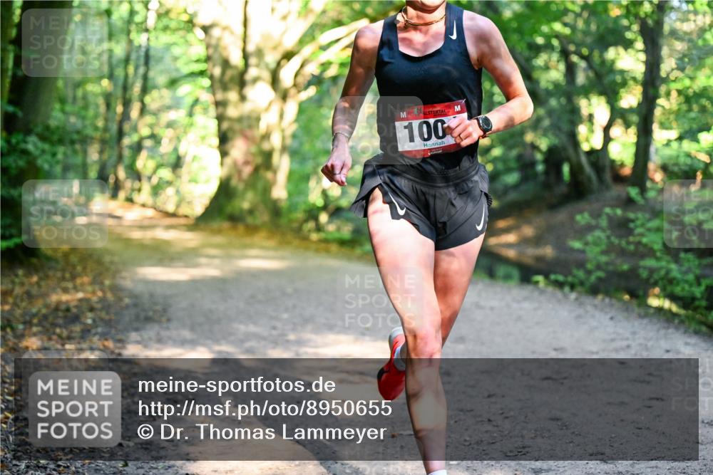 28.09.2025 - 33. Volkslauf durch das schöne Alstertal Dr. Thomas Lammeyer http://msf.ph/oto/8950655 28.09.2025 10:13:58 Laufen 100 meine-sportfotos.de