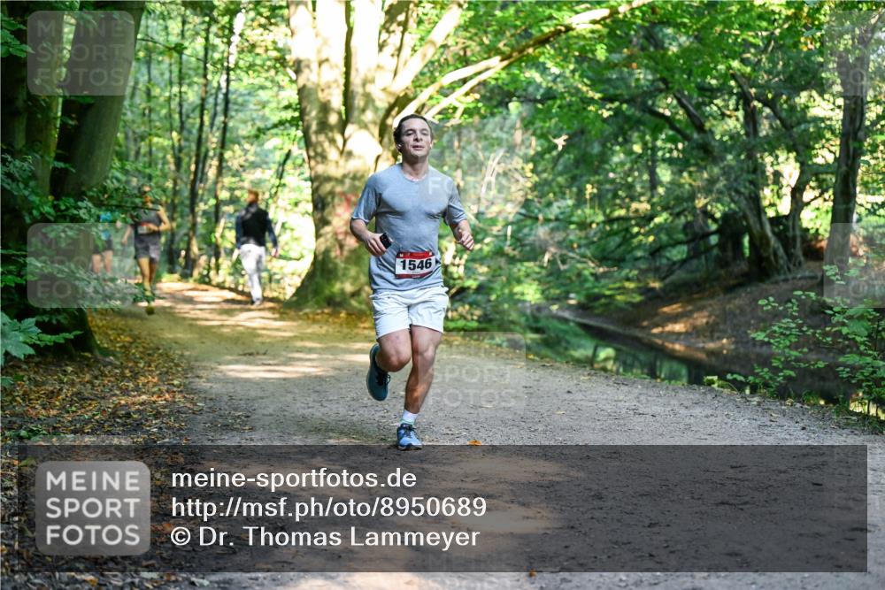 28.09.2025 - 33. Volkslauf durch das schöne Alstertal Dr. Thomas Lammeyer http://msf.ph/oto/8950689 28.09.2025 10:14:22 Laufen 1546 meine-sportfotos.de