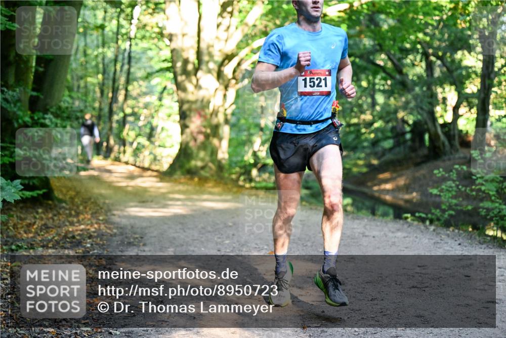 28.09.2025 - 33. Volkslauf durch das schöne Alstertal Dr. Thomas Lammeyer http://msf.ph/oto/8950723 28.09.2025 10:14:28 Laufen 1521 meine-sportfotos.de