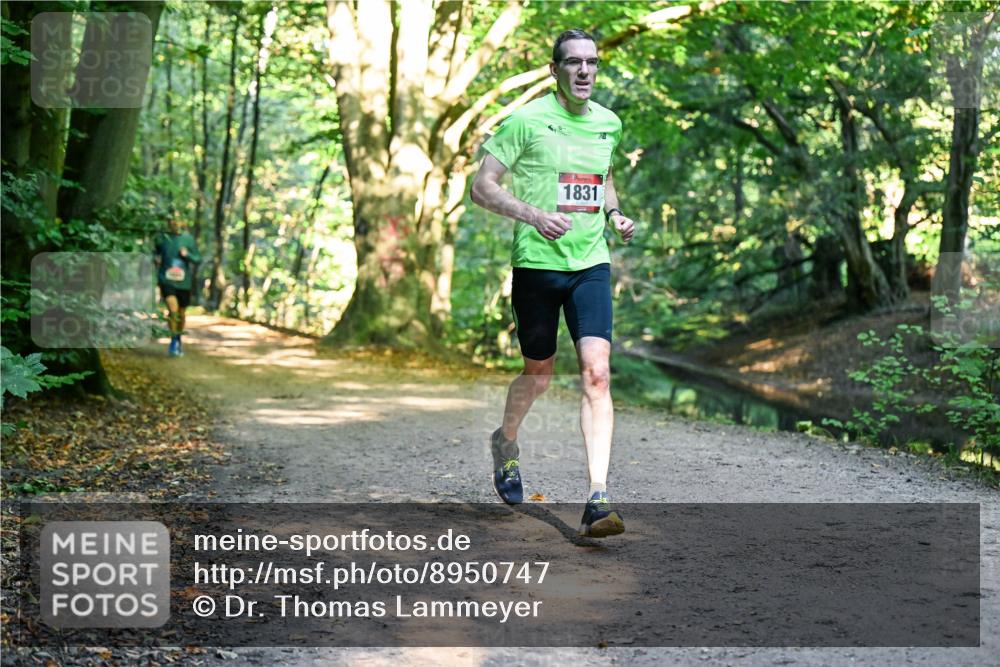 28.09.2025 - 33. Volkslauf durch das schöne Alstertal Dr. Thomas Lammeyer http://msf.ph/oto/8950747 28.09.2025 10:14:37 Laufen 1831 meine-sportfotos.de