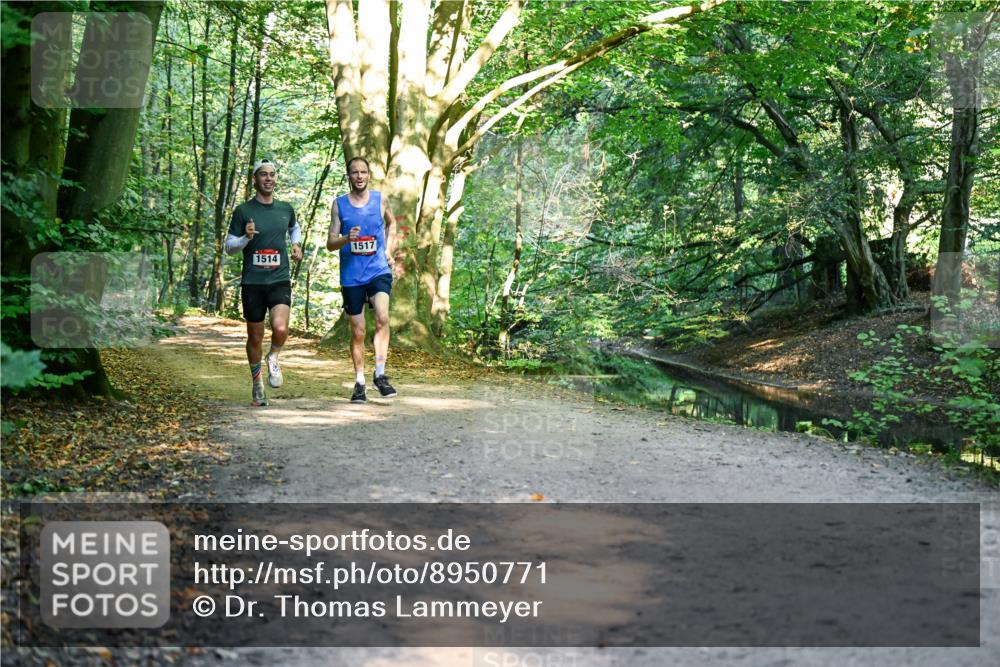 28.09.2025 - 33. Volkslauf durch das schöne Alstertal Dr. Thomas Lammeyer http://msf.ph/oto/8950771 28.09.2025 10:14:53 Laufen 1514, 1517 meine-sportfotos.de