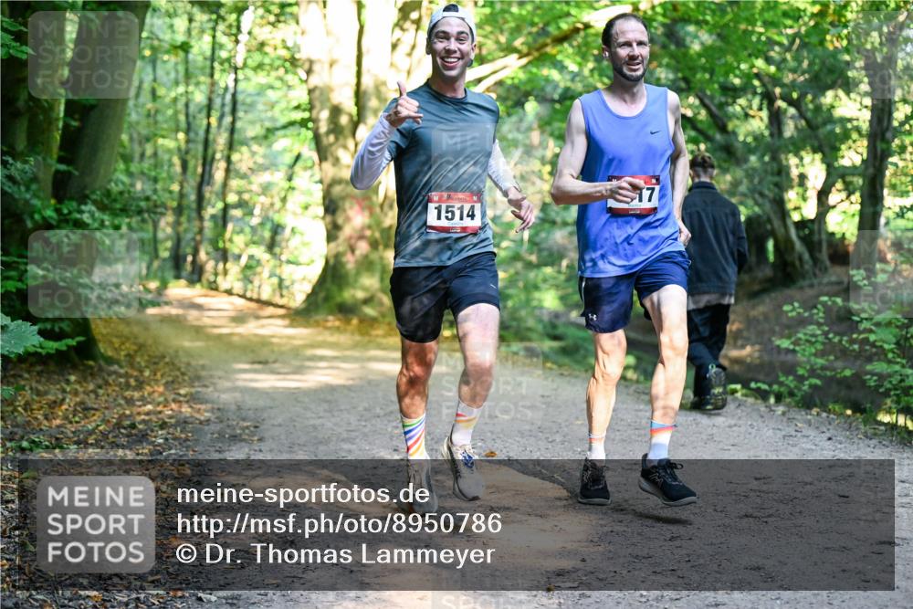 28.09.2025 - 33. Volkslauf durch das schöne Alstertal Dr. Thomas Lammeyer http://msf.ph/oto/8950786 28.09.2025 10:14:56 Laufen 1514, 17 meine-sportfotos.de