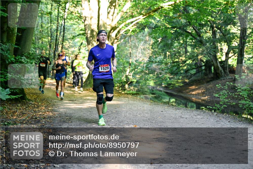 28.09.2025 - 33. Volkslauf durch das schöne Alstertal Dr. Thomas Lammeyer http://msf.ph/oto/8950797 28.09.2025 10:15:05 Laufen 1967, 1529 meine-sportfotos.de