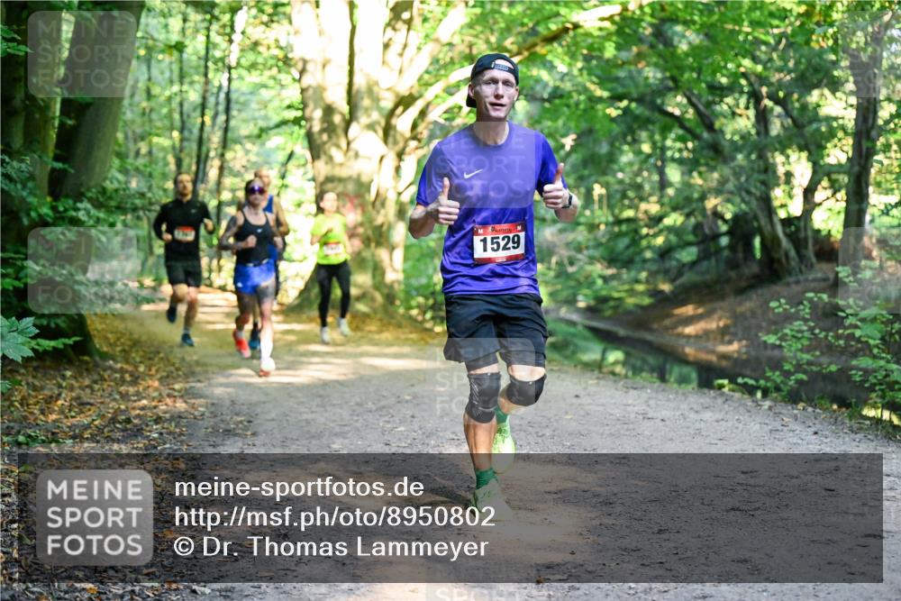 28.09.2025 - 33. Volkslauf durch das schöne Alstertal Dr. Thomas Lammeyer http://msf.ph/oto/8950802 28.09.2025 10:15:05 Laufen 1529 meine-sportfotos.de