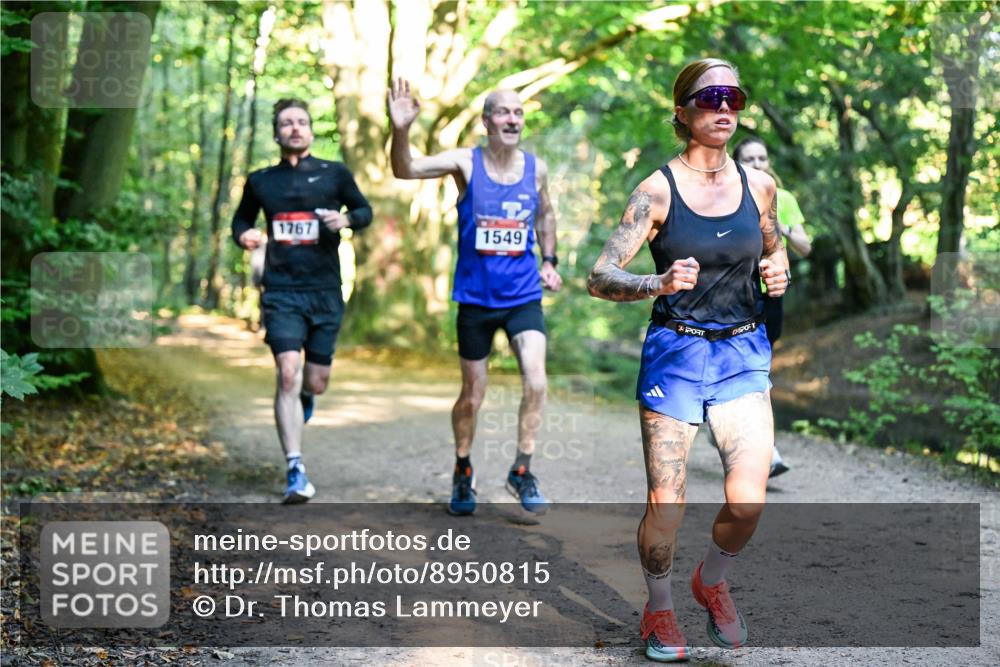 28.09.2025 - 33. Volkslauf durch das schöne Alstertal Dr. Thomas Lammeyer http://msf.ph/oto/8950815 28.09.2025 10:15:08 Laufen 1767, 1549 meine-sportfotos.de