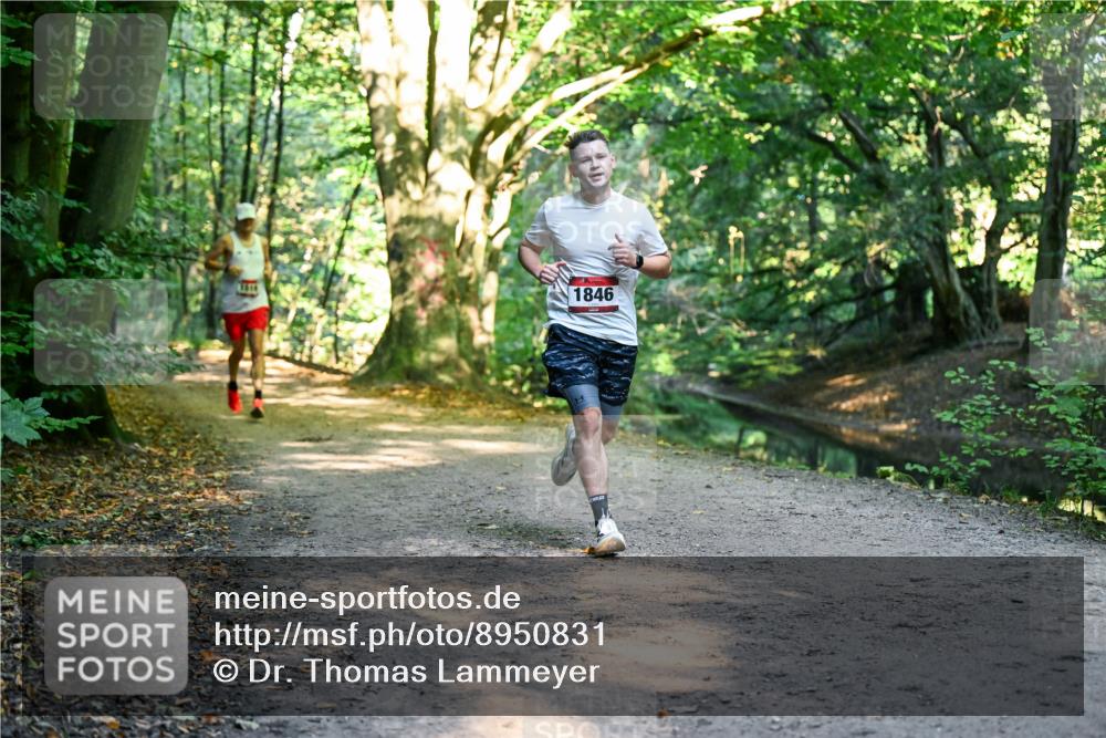 28.09.2025 - 33. Volkslauf durch das schöne Alstertal Dr. Thomas Lammeyer http://msf.ph/oto/8950831 28.09.2025 10:15:16 Laufen 1846 meine-sportfotos.de