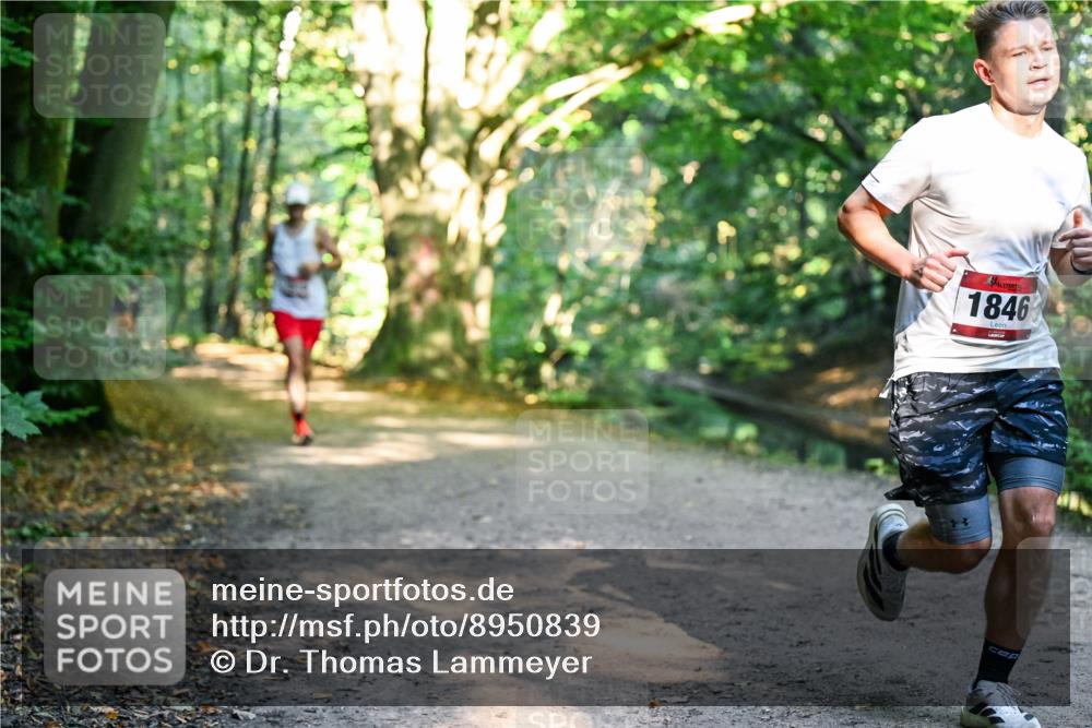 28.09.2025 - 33. Volkslauf durch das schöne Alstertal Dr. Thomas Lammeyer http://msf.ph/oto/8950839 28.09.2025 10:15:17 Laufen 1846 meine-sportfotos.de
