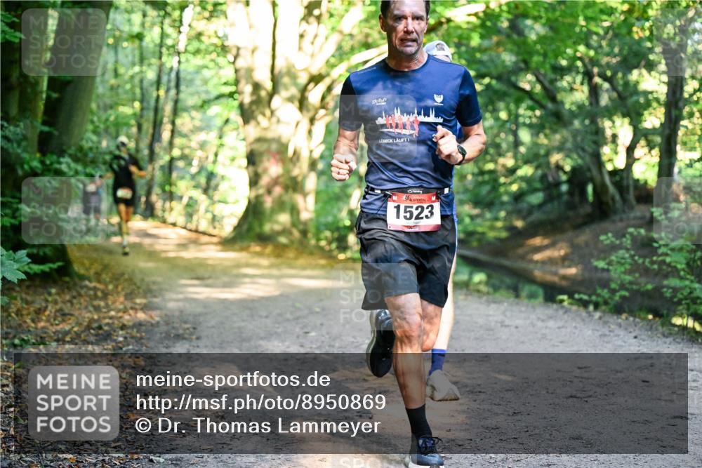 28.09.2025 - 33. Volkslauf durch das schöne Alstertal Dr. Thomas Lammeyer http://msf.ph/oto/8950869 28.09.2025 10:15:24 Laufen 1523 meine-sportfotos.de