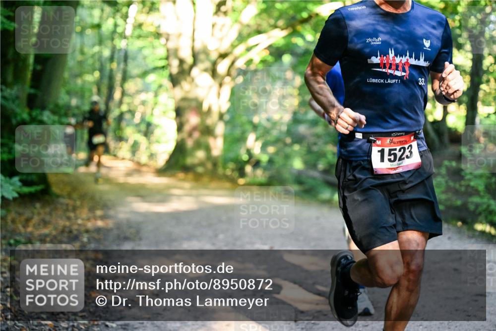 28.09.2025 - 33. Volkslauf durch das schöne Alstertal Dr. Thomas Lammeyer http://msf.ph/oto/8950872 28.09.2025 10:15:24 Laufen 1523, 33 meine-sportfotos.de