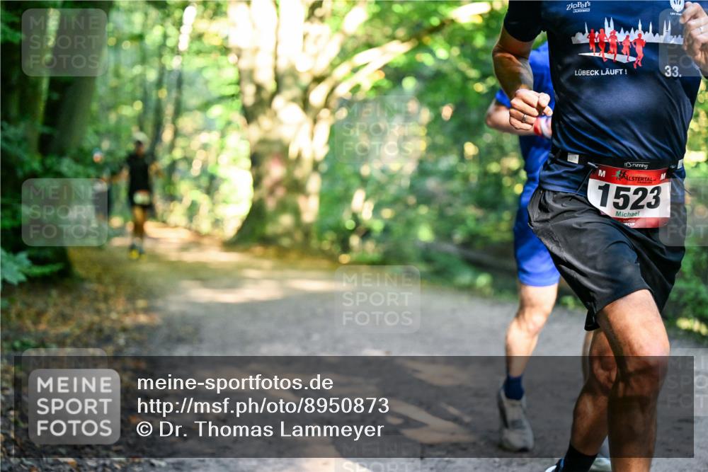 28.09.2025 - 33. Volkslauf durch das schöne Alstertal Dr. Thomas Lammeyer http://msf.ph/oto/8950873 28.09.2025 10:15:24 Laufen 1523, 33 meine-sportfotos.de